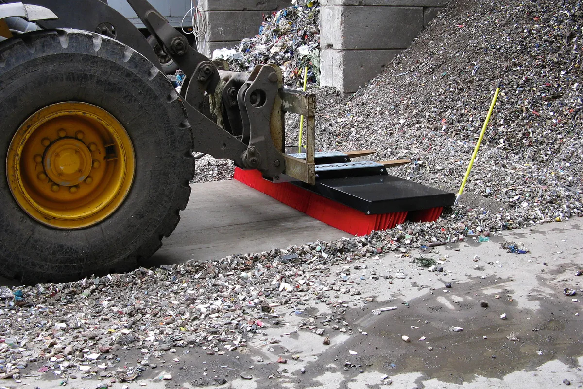 CLEANsweep – Bauschutt- und Betonrecycling-Flächen – Umschlagplatz / Sortieranlage