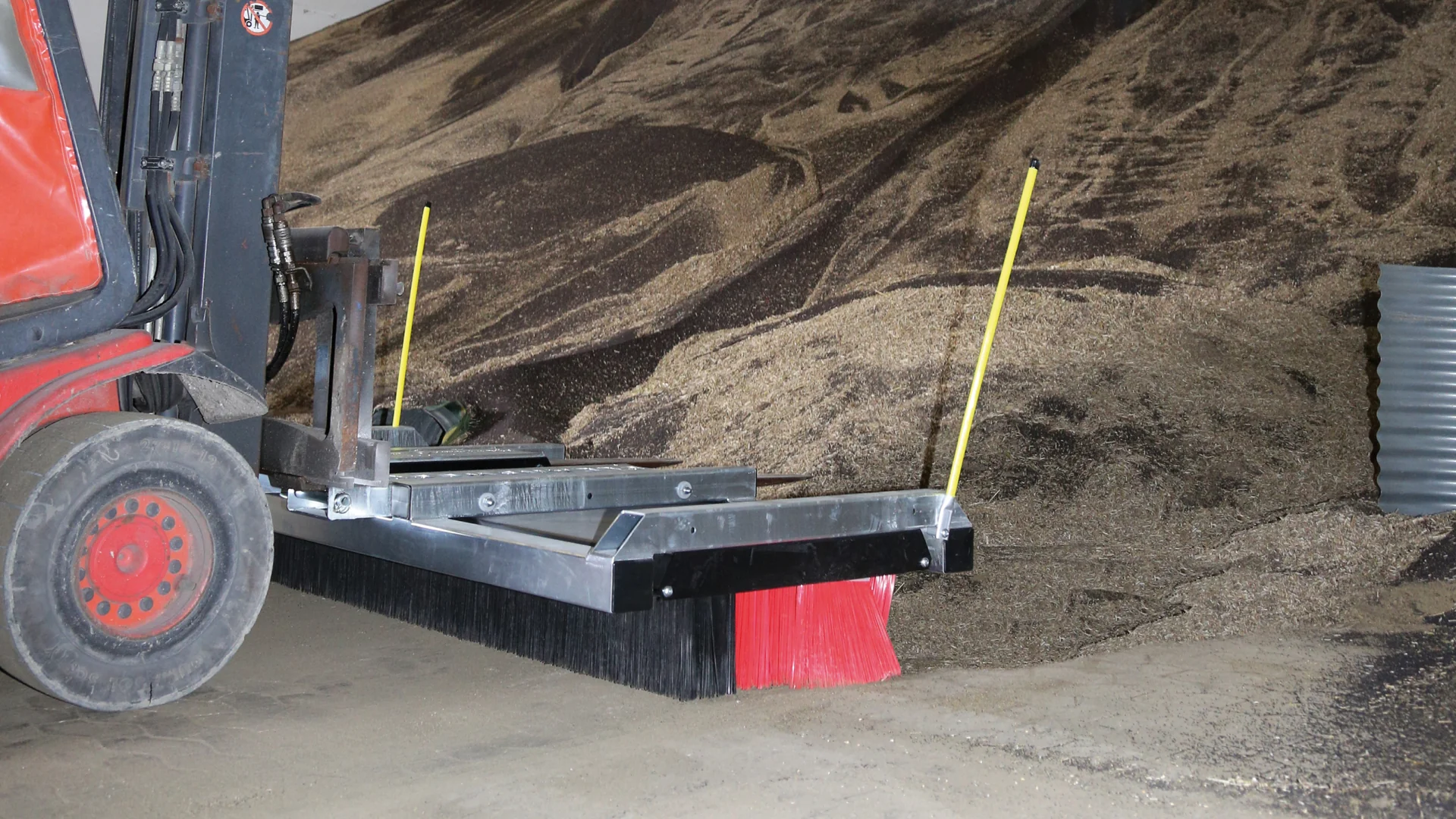 cleansweep-kehrbesen-v13-premium-kehrt-getreide-stapler