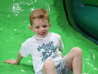 How to Choose the Right Summer Camp for Your Child: A Parent's Guide