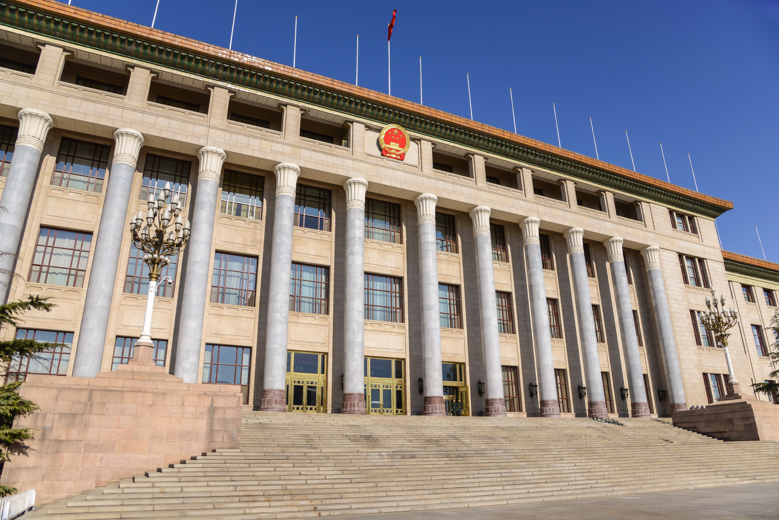 The Trump‑Xi summit produced tactical stabilisation, not a reset. For European institutional decision‑makers, the binding capital architecture constraints have tightened — not loosened.