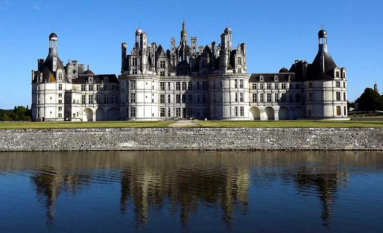 chambord, visite nord france, chateau loire, loiret, monument francais, endroit a visiter en france, que visiter en france, patrimoine mondial de l unesco, lieux insolites france, monument prefere des francais, atlas des patrimoines