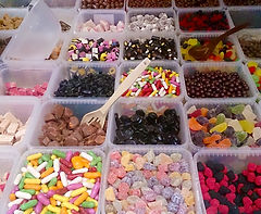 Pick 'n' mix assortment (2)
