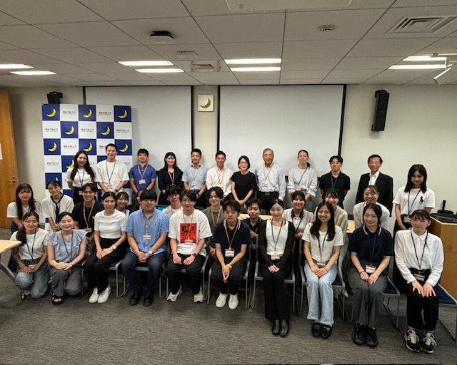東京丸の内キャンパスでの交流座談会参加者