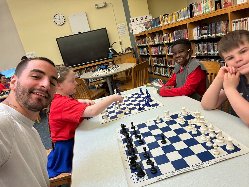 Saratoga Springs group chess session