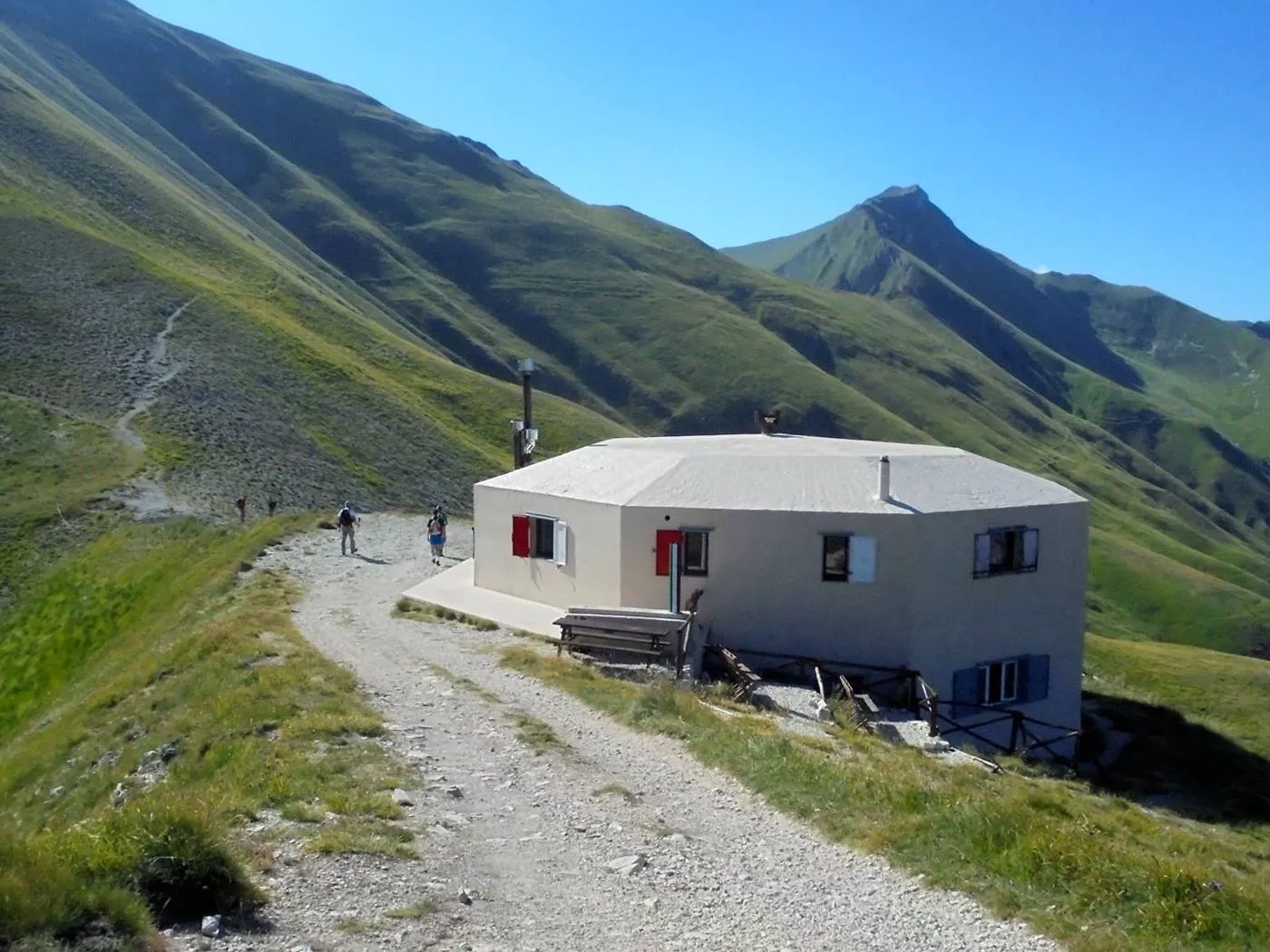 rifugio-del-fargno-ussita-monti-sibillini.webp
