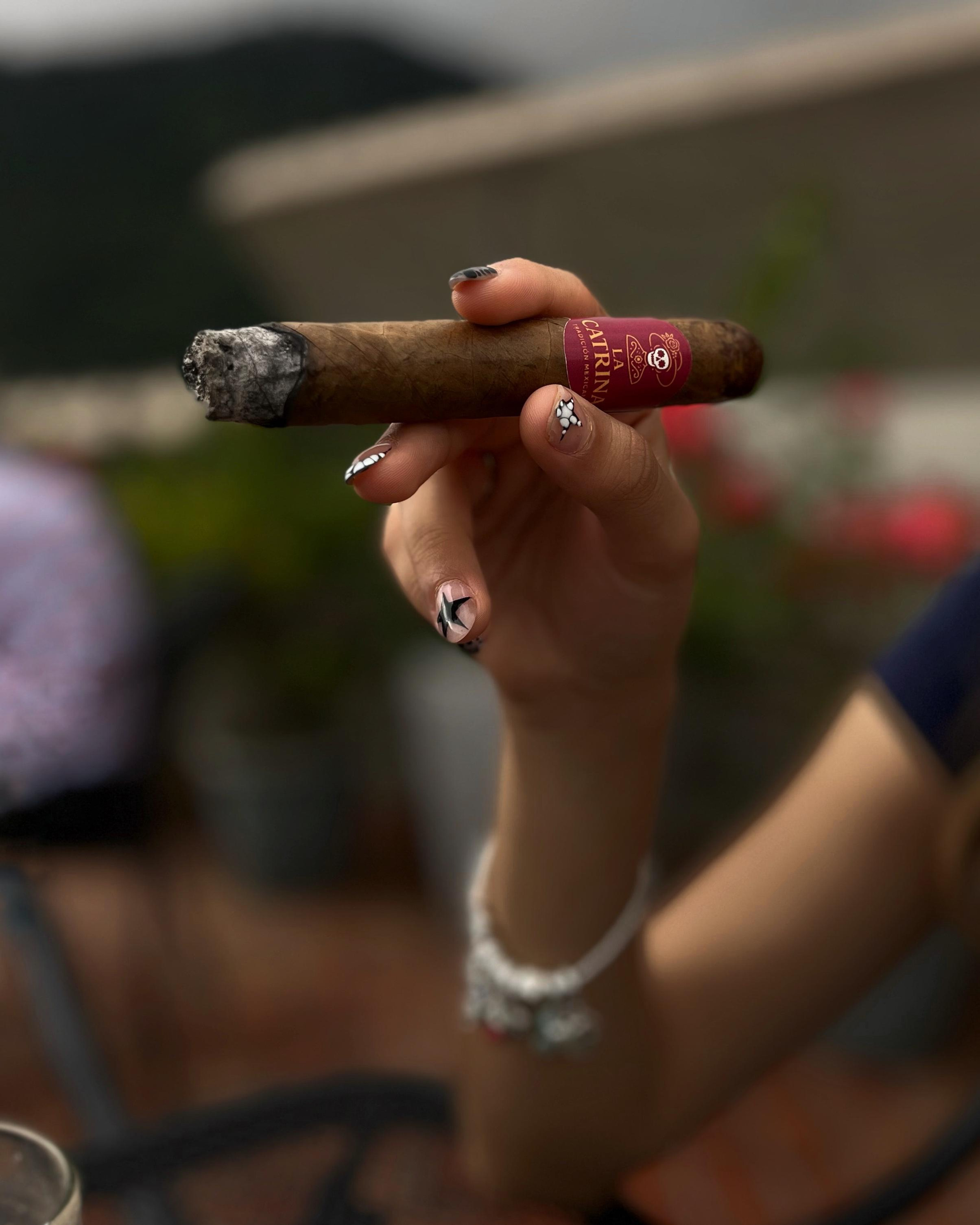 ๐๐๐๐๐๐ | Robusto