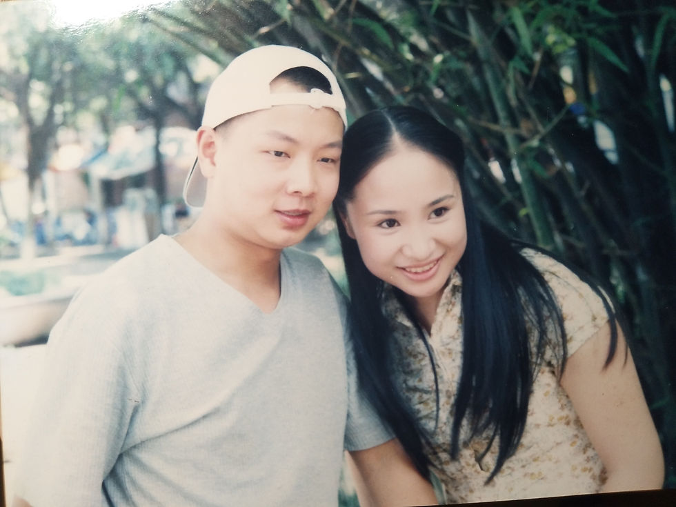给罗富誉
——写在“8964”二十八周年前夕
