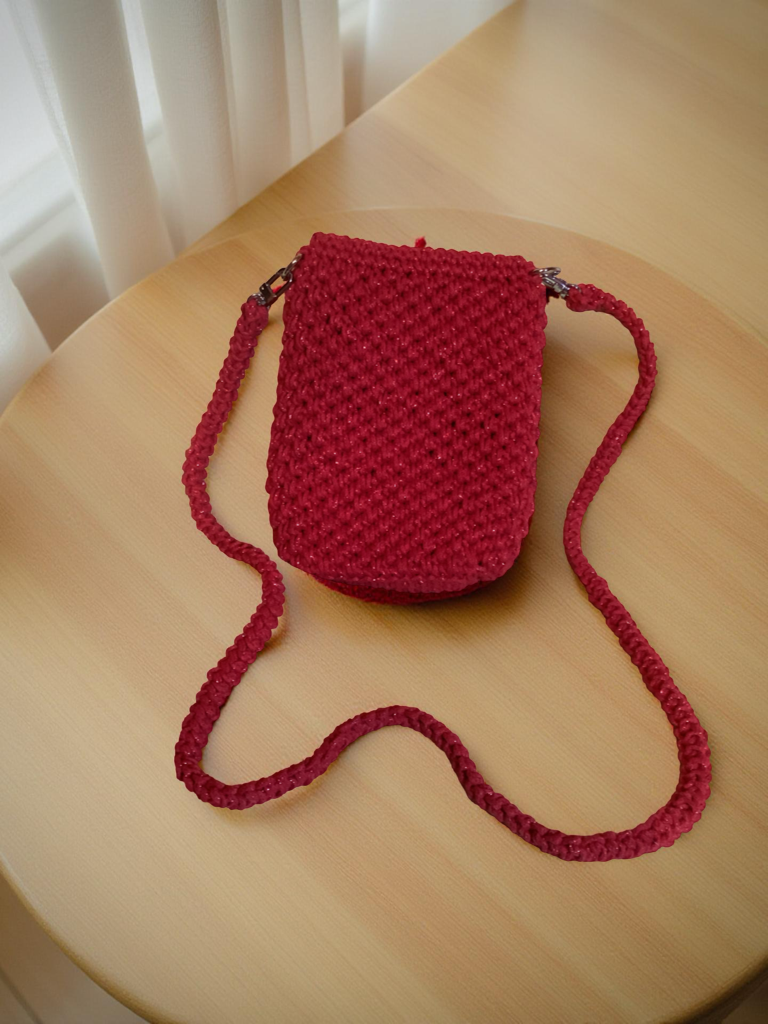 Crochet Red Sparkle Crossbody Phone Bag