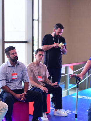 Faça parte dessa transformação. Descubra agora como a EstudeDF pode abrir as portas para o futuro da educação local.