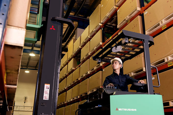 Forklift Reach Trucks