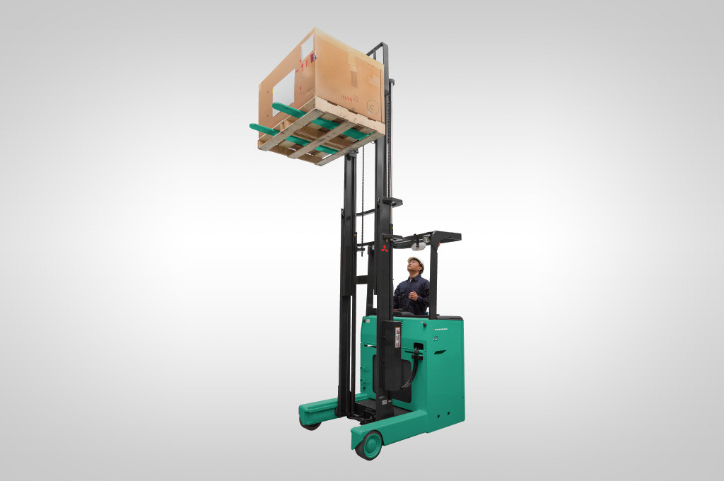 Reach Trucks