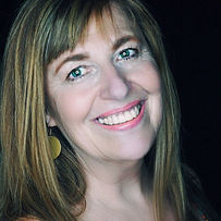 Debbie Zavitson headshot 1_19MG_3938 (1)