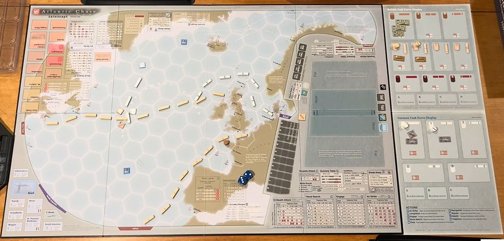 War room, a więc pokój z rozłożoną na stole grą