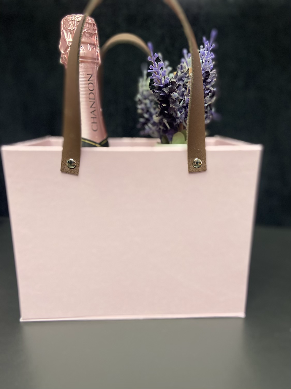 Miniatura: Cestas personalizadas com alça em couro