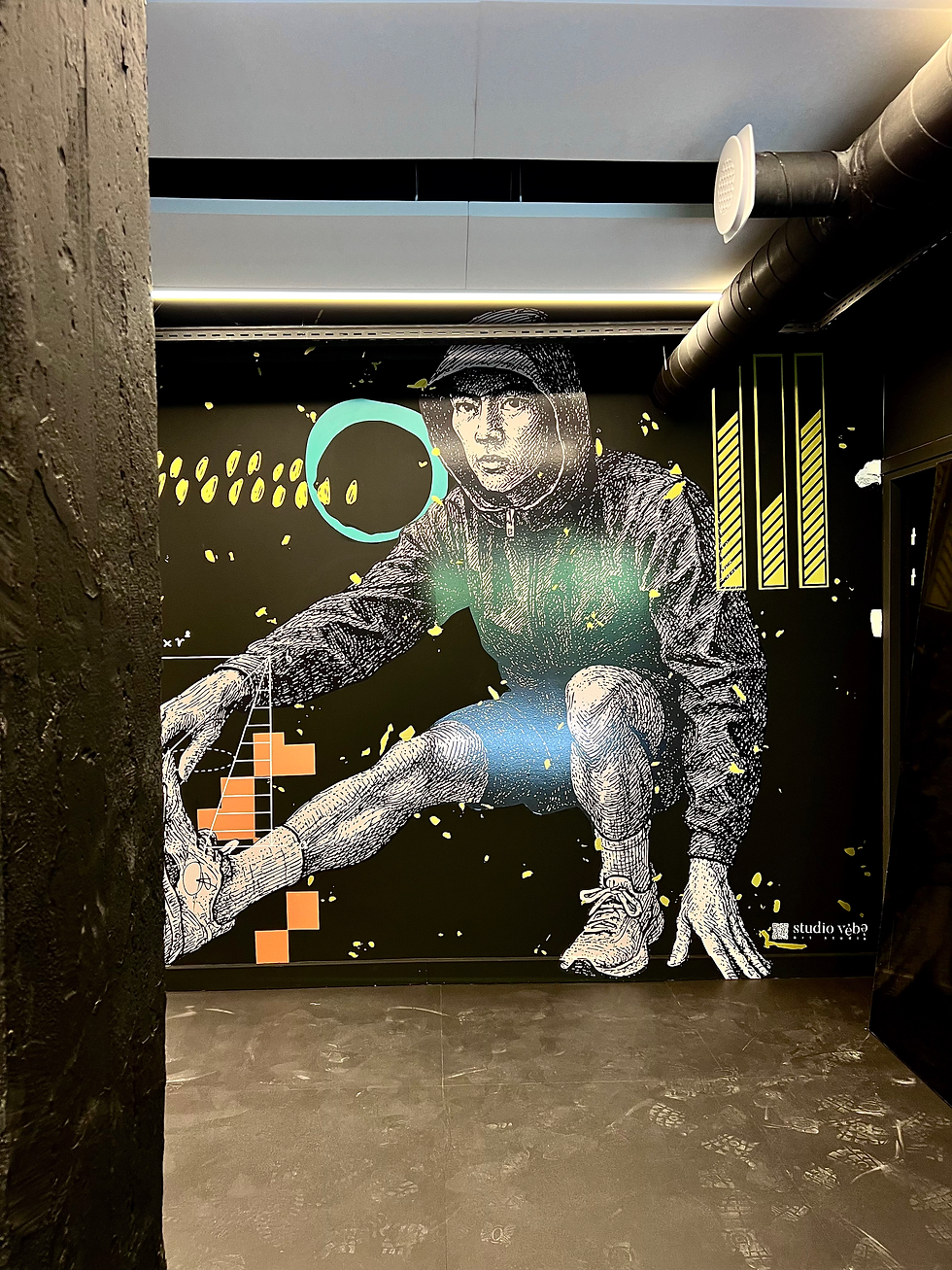 STUDIO VÉBÉ - PEINTURE À LA MAIN fresque d'art mural street art