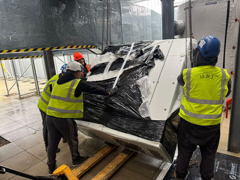 MRI Ltd HIAB operations and plant movement services for heavy machinery relocation and positioning.