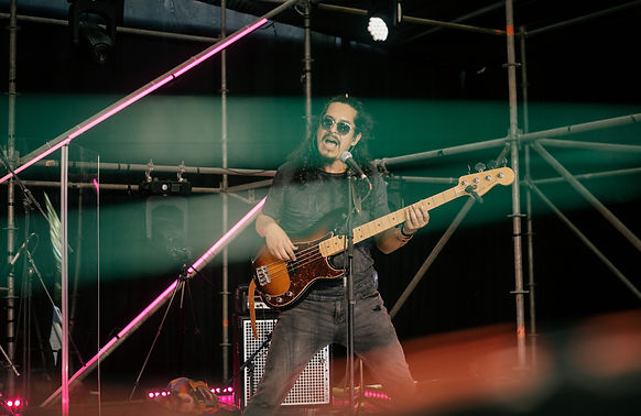 Live Music,  Fran Nunez