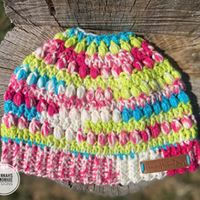 Thumbnail: Bubble Messy Bun Beanie