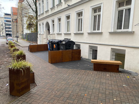 Hofneugestaltung