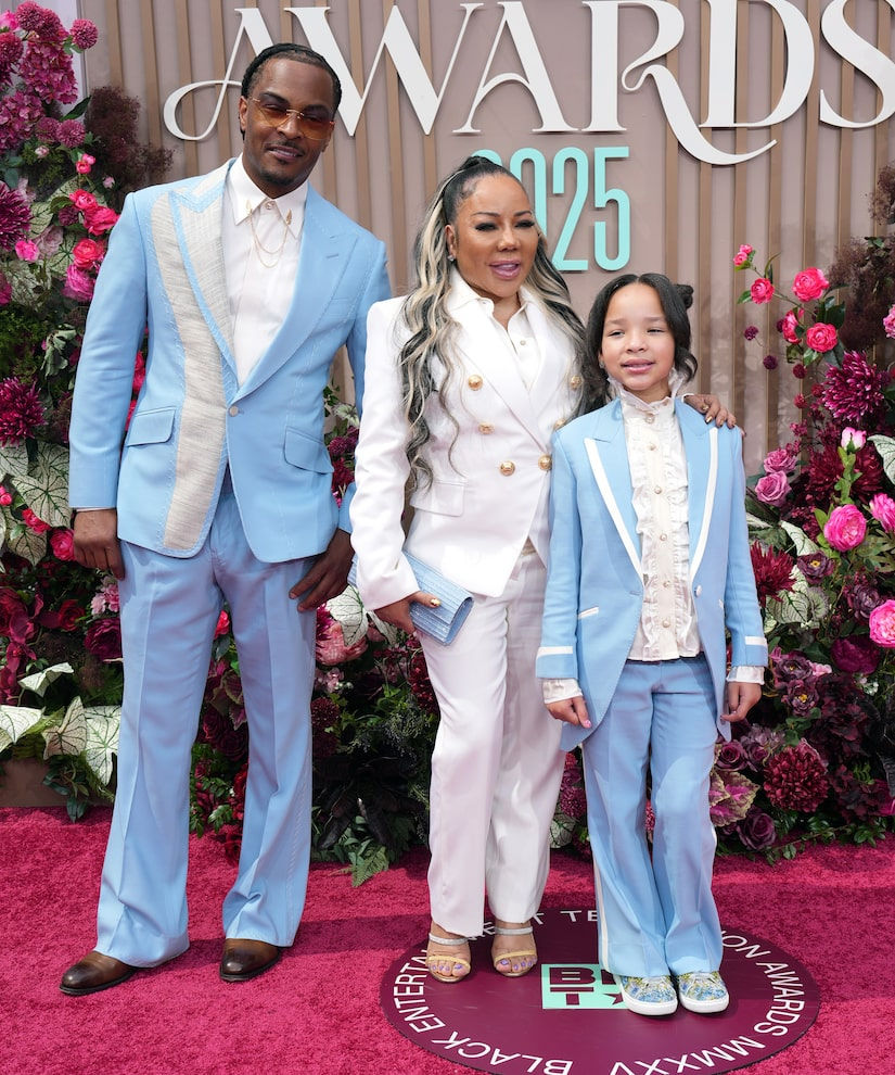 T.I., Tiny, and Heiress Harris Pose at the BET Awards 2025 (Credit: Getty Images)