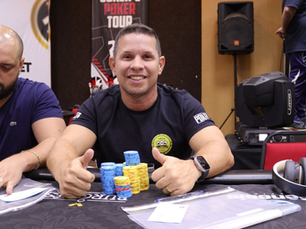 Bruno Batista alcança belo stack e avança como chip leader no Dia 1E do Main Event