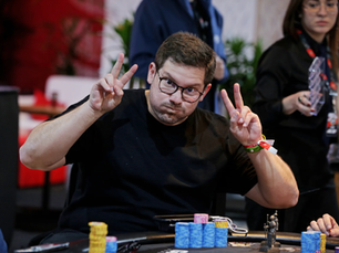 Hélvio Queiroz passa com ótimo stack e puxa a fila no Mystery Gold KO