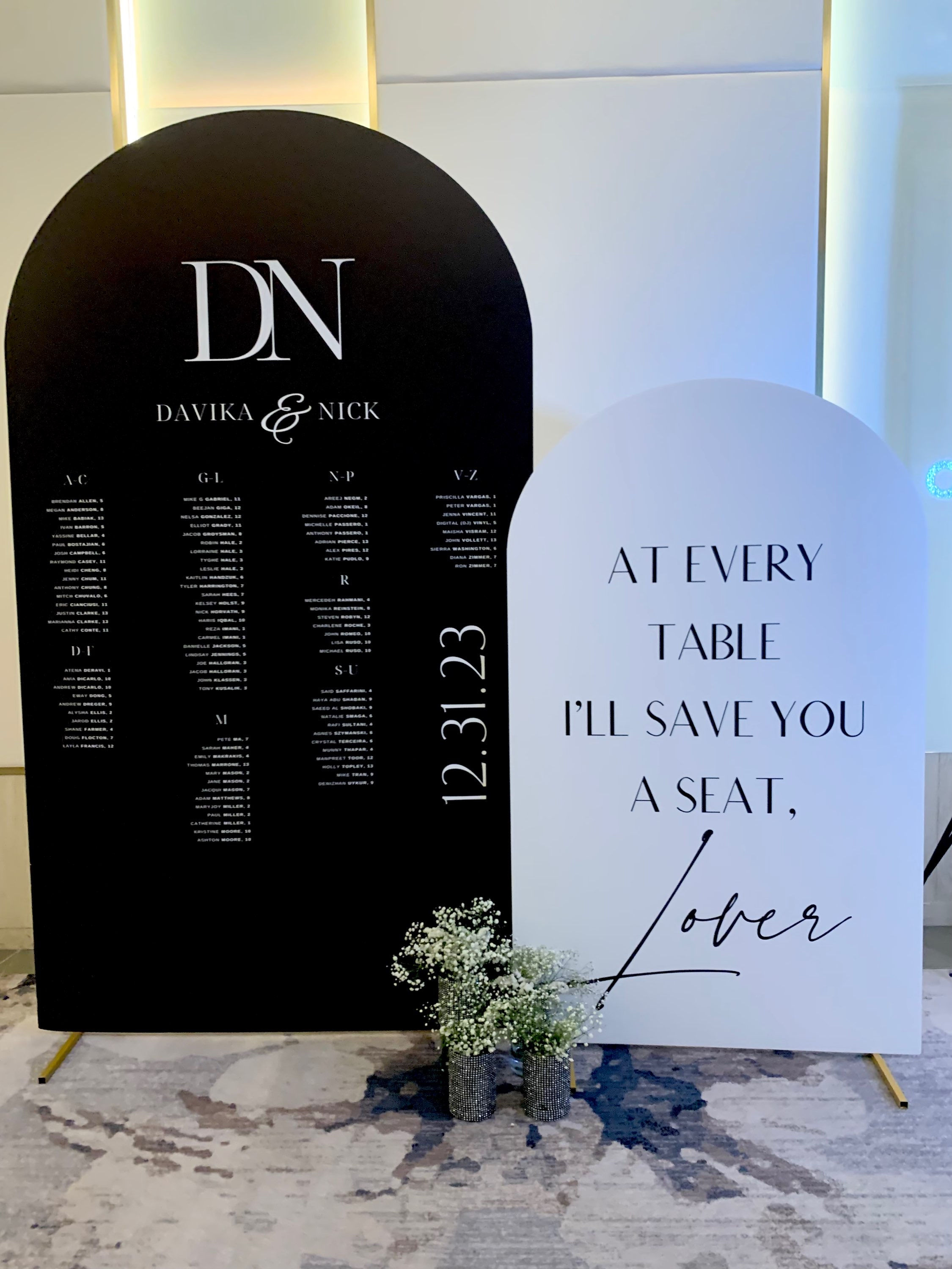 BESPOKE SEATING CHART (starting at $200)