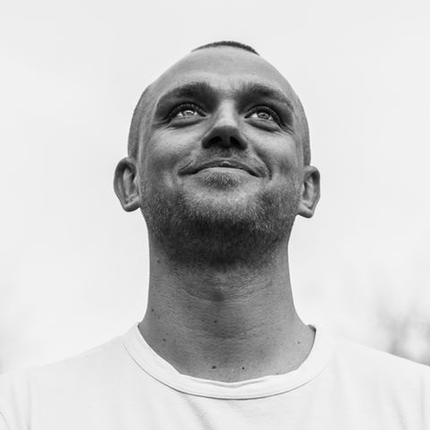 Jonas Kollmeier_Psychedelic Breath Teacher.jpeg