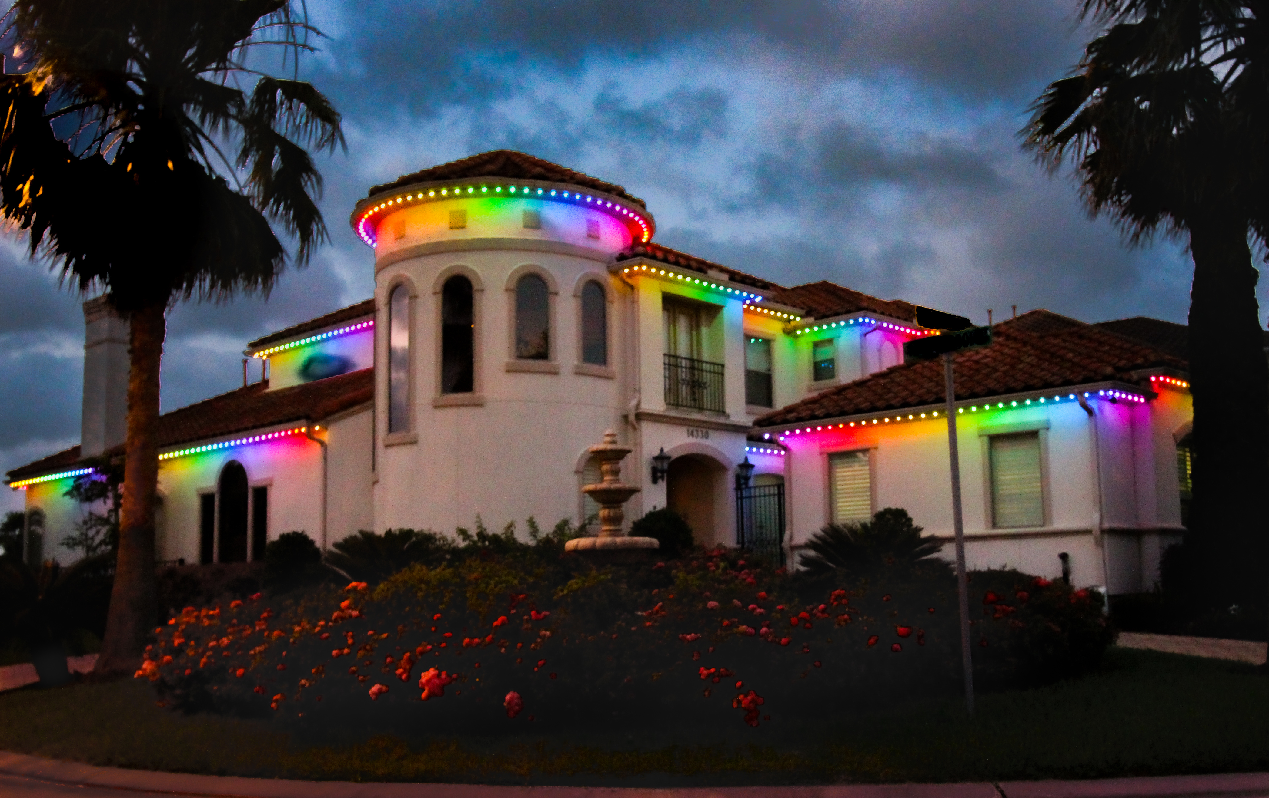 Permanent Holiday Lighting Trimlight Houston