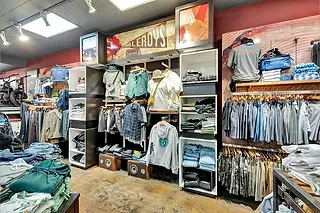 Fossil store arrowhead mall deals