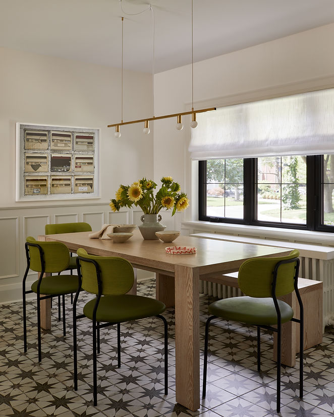 KeeleyMcCleary_RoyalYorkRoad_DiningRoom.jpg
