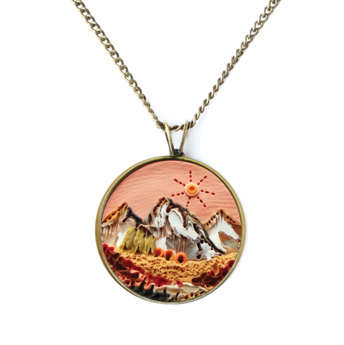 アクセサリー Mountain People x MAISON SPECIAL Rocky Mountain National Park Necklace | Earth Clay