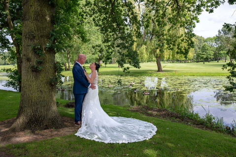 bride groom branston golf personal photos by lake