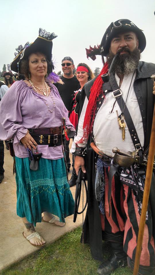 Love the garb!