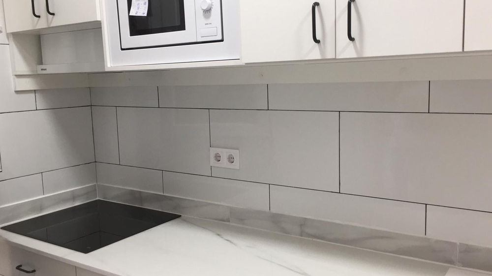 ENCIMERAS COCINA ARMARIOS A MEDIDA 638-314-554 (Luis) 654 91 92 82