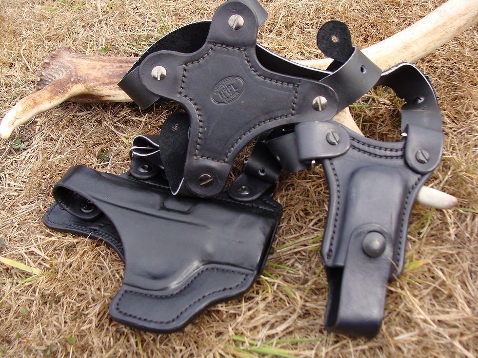 Thumbnail: Standard Classic Style Shoulder Holster