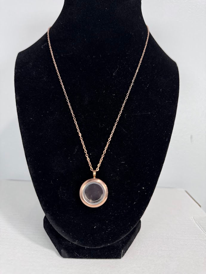 Small Rose Gold Necklace