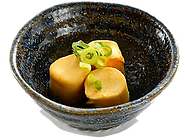 おつまみサラダ:くんちー:燻製風味のチーズ。お酒にも合う。.png
