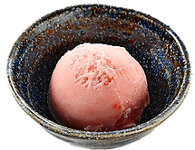 デザート:ストロベリーアイス:定番の甘いいちごアイス.png