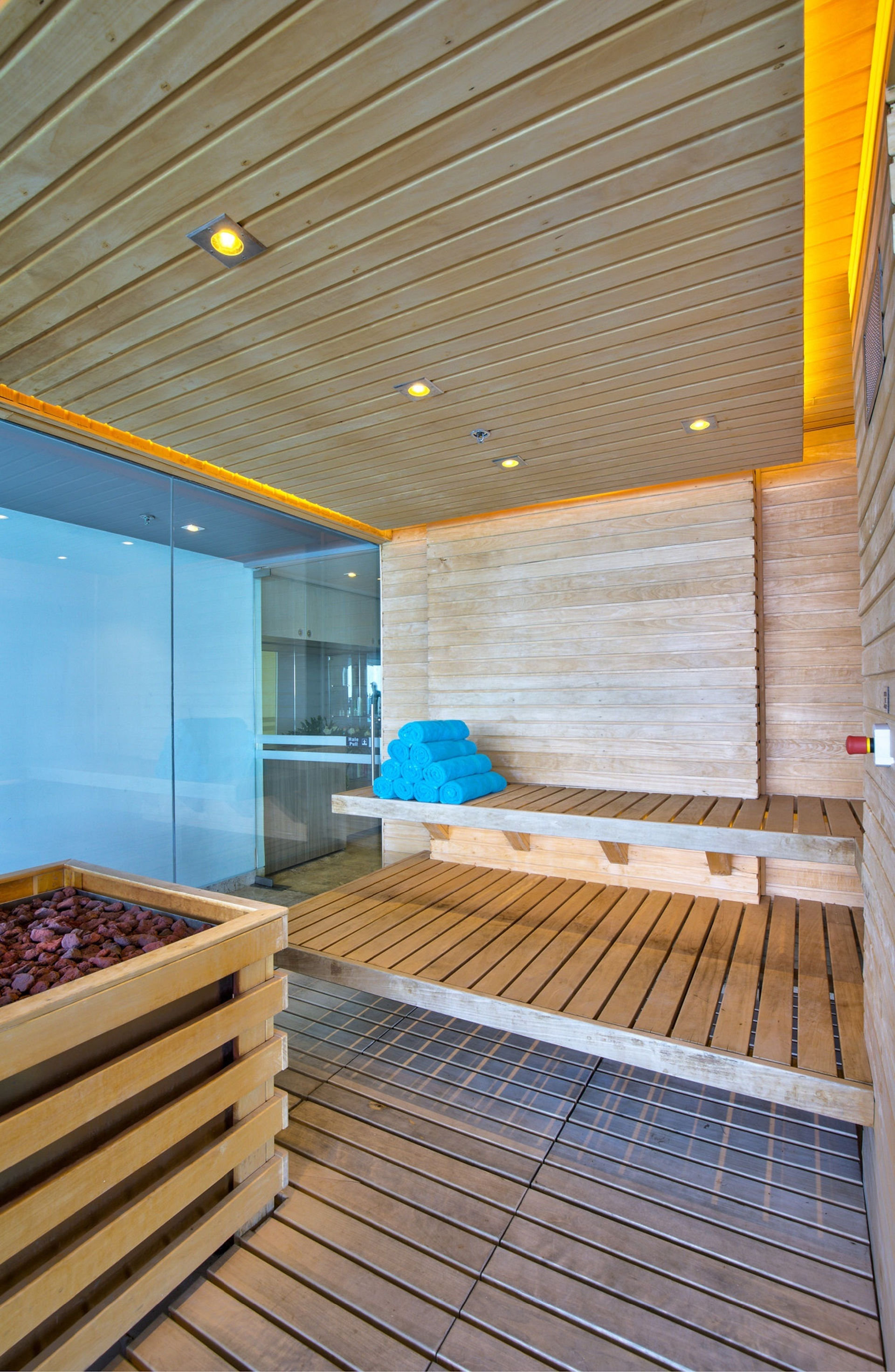 Luxurious spa treatment room at Estelar Cartagena de Indias Hotel offering massages and relaxation services