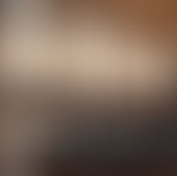 Martelo de juiz em tribunal italiano, simbolizando a vitória no processo de cidadania via judicial.