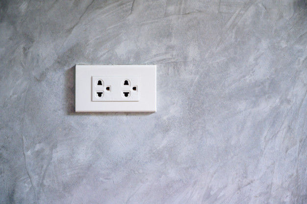 O que você precisa saber sobre tensão elétrica para a iluminação da sua casa ou projeto