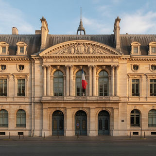 Tribunal de Justiça em Paris.