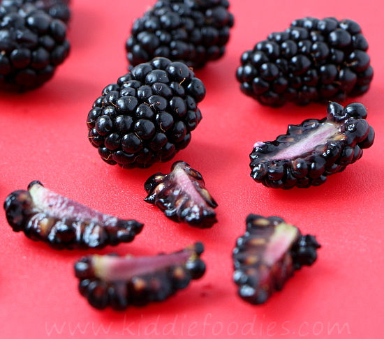 Thumbnail: BLACK Berries FRUIT - Box 10 Oz.