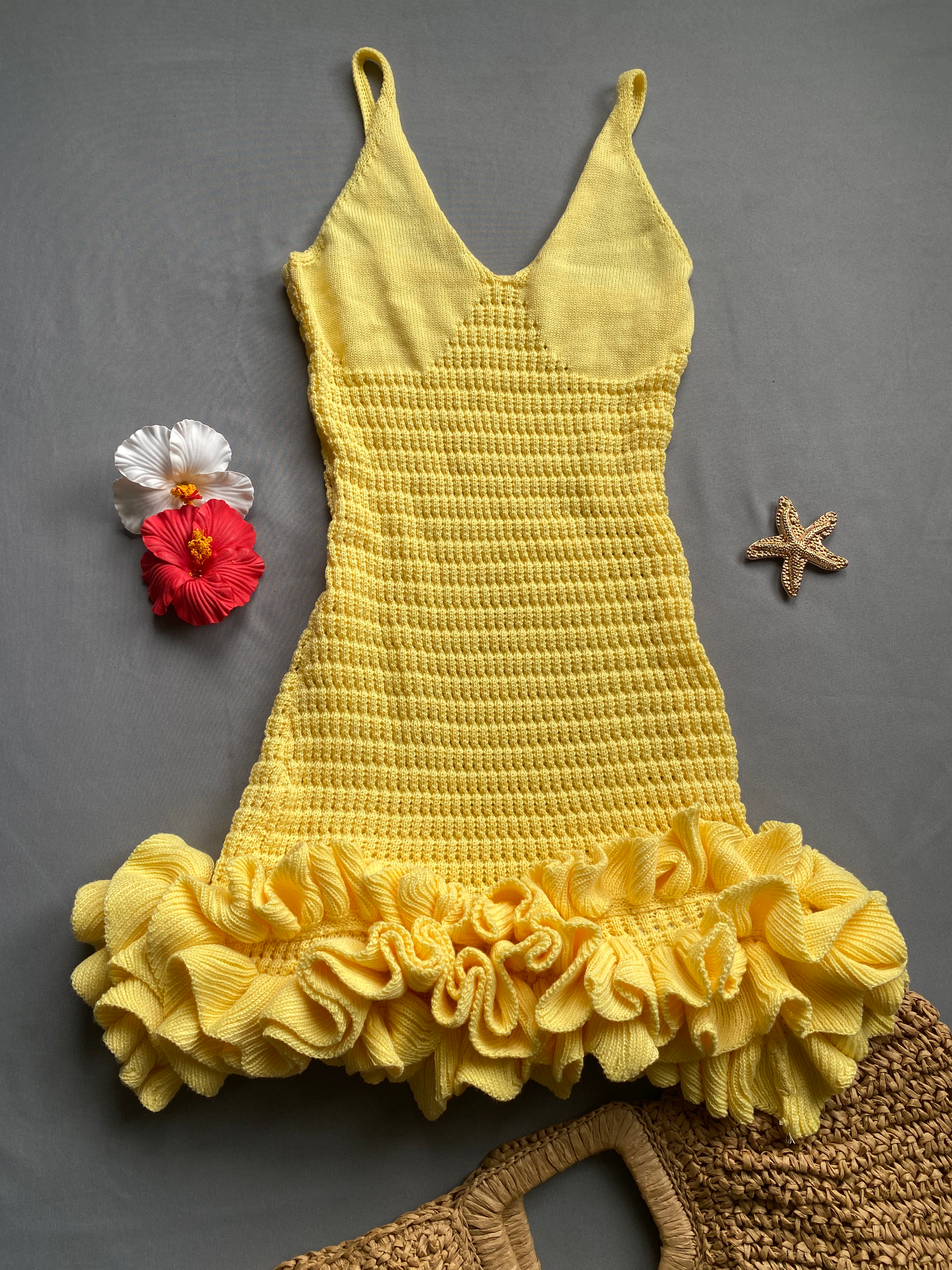 Cover tejido con volante fruncido 