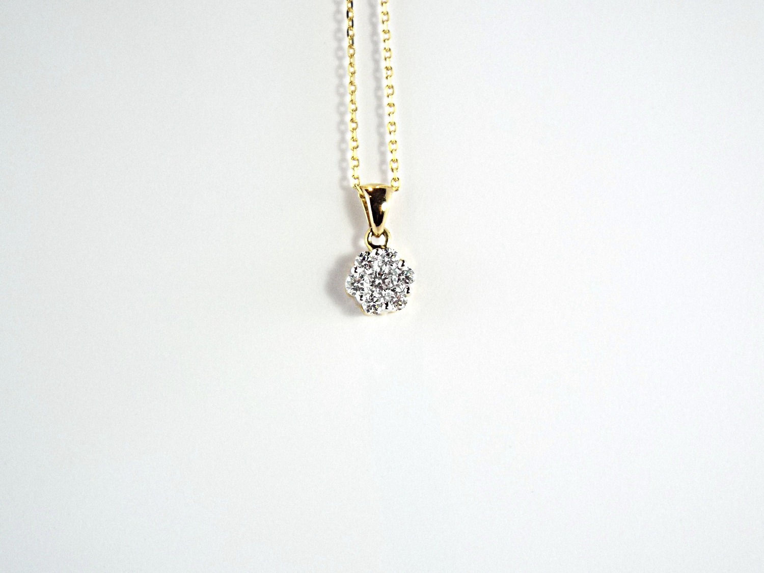 .50 ct Diamond Cluster Pendant and 18 “ Chain in 18ct Yellow Gold