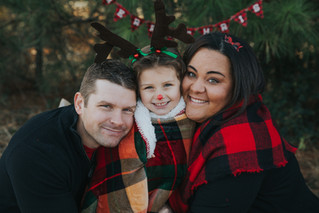The Jones Family | A Very Christmas Family Session | Memphis Family Photographer