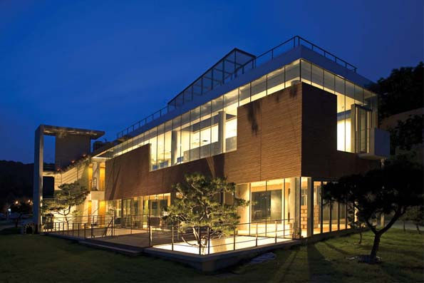 Ntoco Gallery