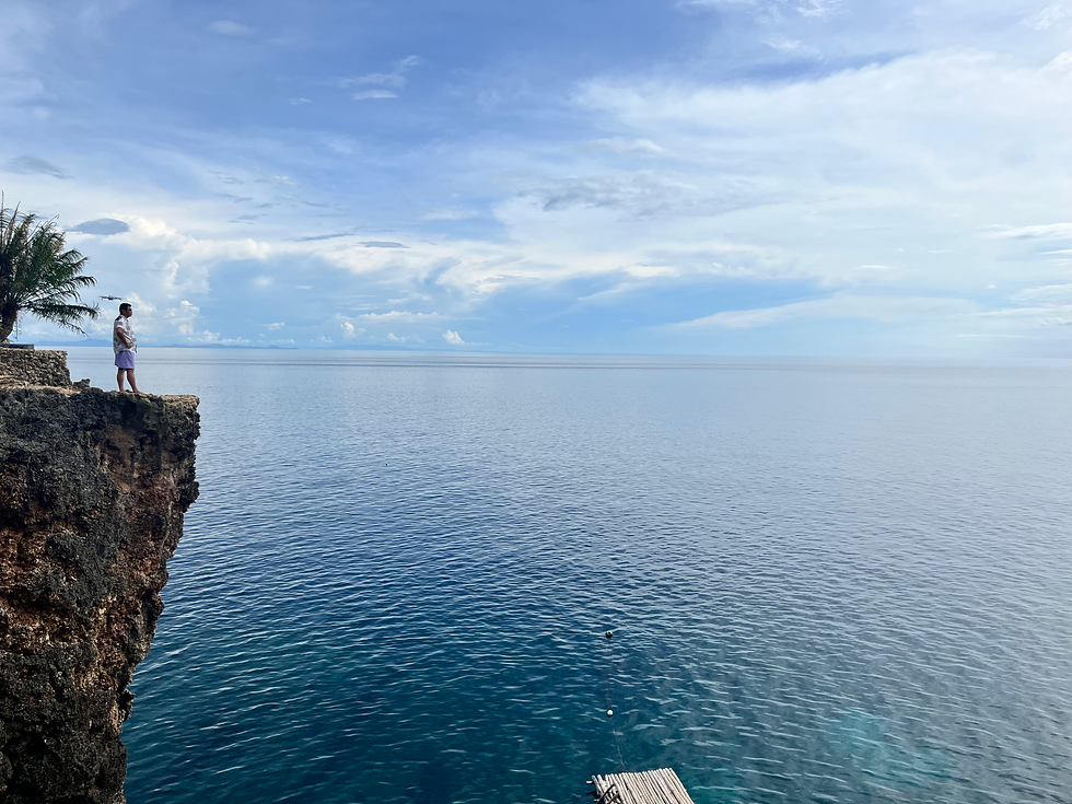 Pitogo Cliff