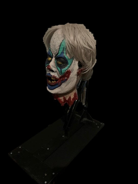 Thumbnail: Bumbo the clown popper